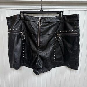 Killstar Black Faux Leather Studded Shortie Shorts Women’s Plus Size 4XL